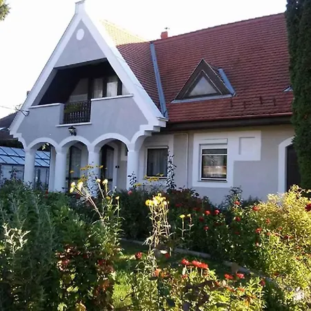 Holiday home Apartment In Gyenesdias/Balaton 18809 Gyenesdias